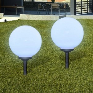 Napelemes gömb alakú LED égős kültéri lámpa 30 cm 2 db cövekkel
