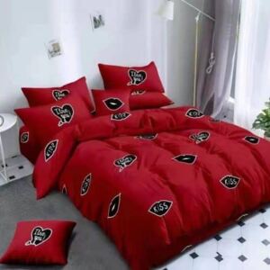 Piros színben fekete mintával pamut ágynemű
