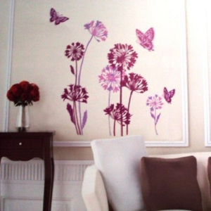 Csillámos lila pitypangok és pillangók