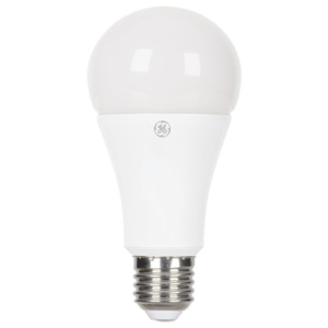 GE Lighting Glass LED izzó, E27 8W, neutrális fehér