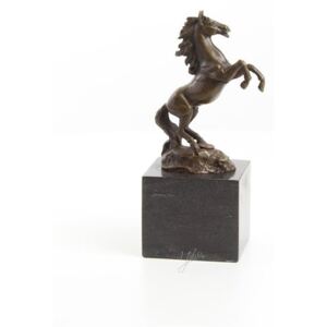 Ló bronz szobor