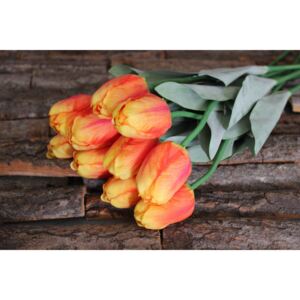 Narancssárga mű bimbózó tulipán levelekkel 65cm