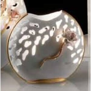 Kisméretű kerámia lámpa, eredeti Swarovski kristályokkal. Szín: porcelánfehér, arany