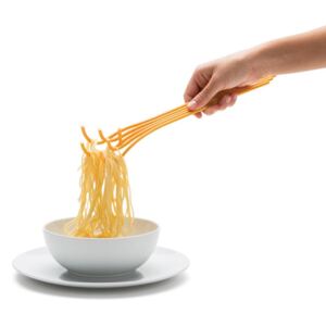 Spaghetti tészta kiszedő kanál